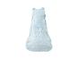 Blauer Babyschlafsack mit bunten Punkten.