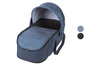 Eine blaue Maxi-Cosi Babywanne mit Verdeck.