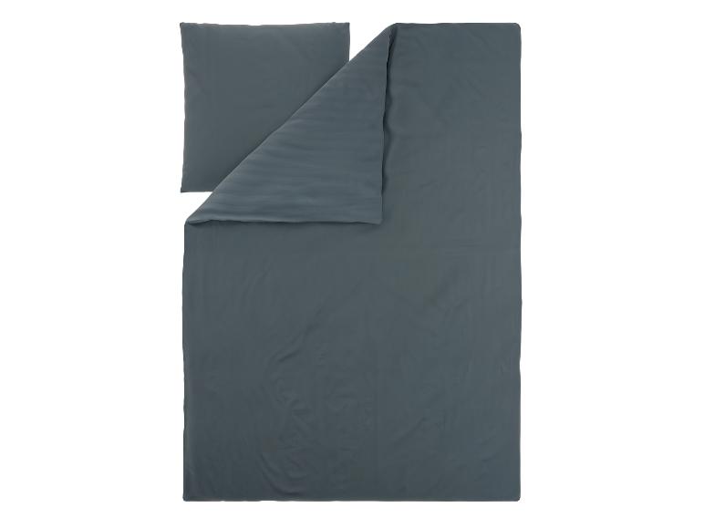 Dunkelgraue Bettwäschegarnitur mit gestreiftem Kissenbezug