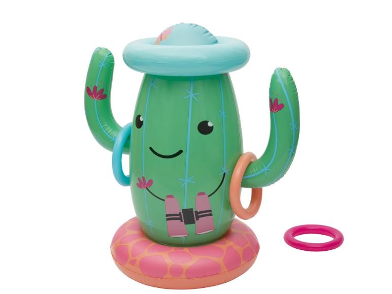 Aufblasbarer Kaktus mit Ringschleuder-Spiel.