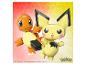 Pikachu und Glurak aus der Pokémon Mega Construx-Serie.