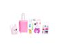Reiseset mit rosa Koffer, Rucksack, Kopfhörern, Nackenkissen, Welpen und Reiseaccessoires.