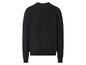 Ein schwarzer Pullover mit langen Ärmeln.
