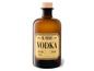 Eine Flasche Mr. Finton's Wodka.