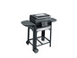 Ein schwarzer Severin Gasgrill auf einem Wagen mit Rollen