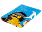 Eine blaue Fleece-Decke mit einem LEGO Ninjago-Motiv.