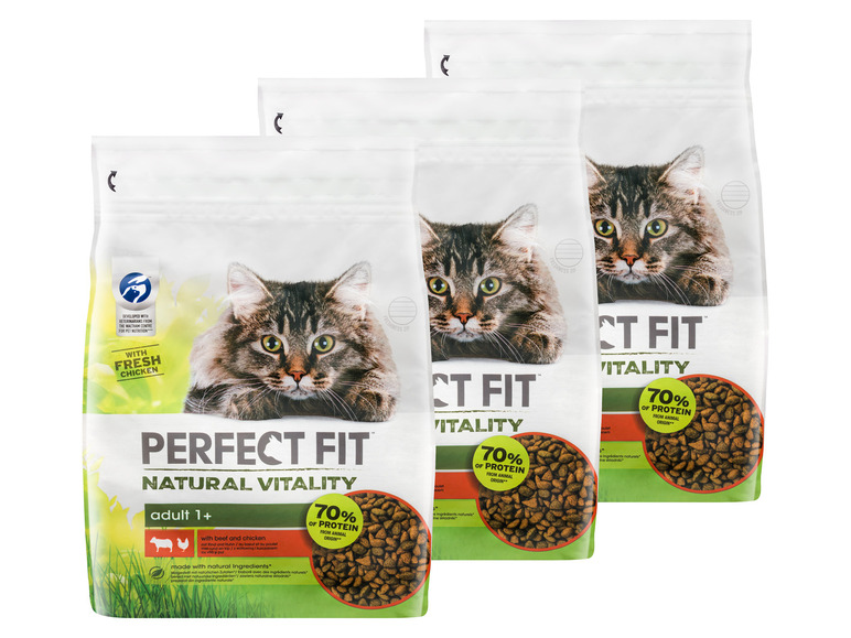 Gehe zu Vollbildansicht: PERFECT FIT Katzentrockenfutter Natural Vitality Adult 1+ mit Rind und Huhn, 3 x 2,4 kg - Bild 1