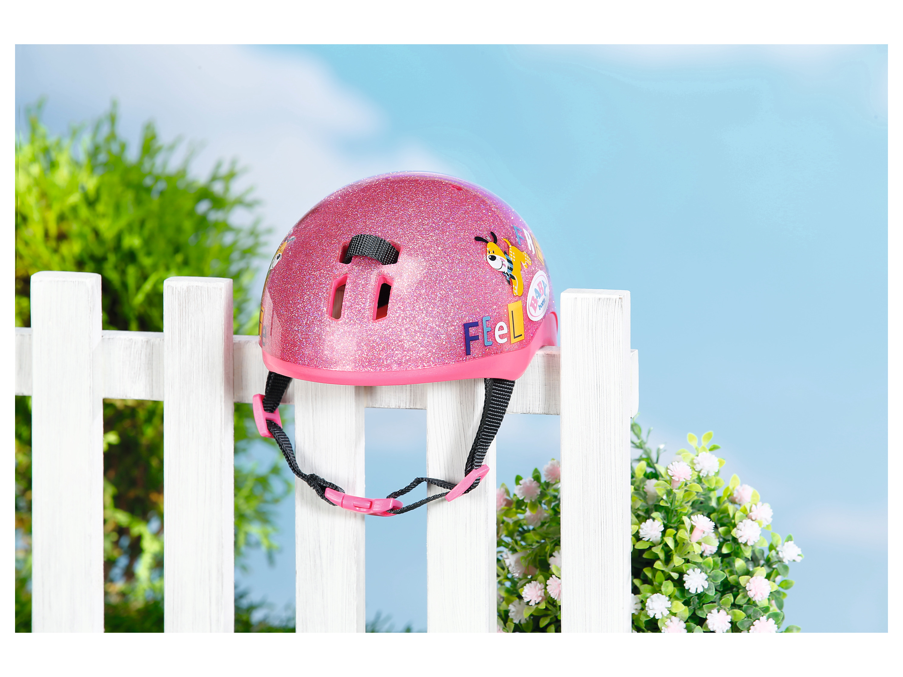 Thumbnail - Baby Born Helm