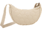 Gesteppte Halbmond-Umhängetasche in Hellbeige mit Reißverschluss und verstellbarem Riemen.
