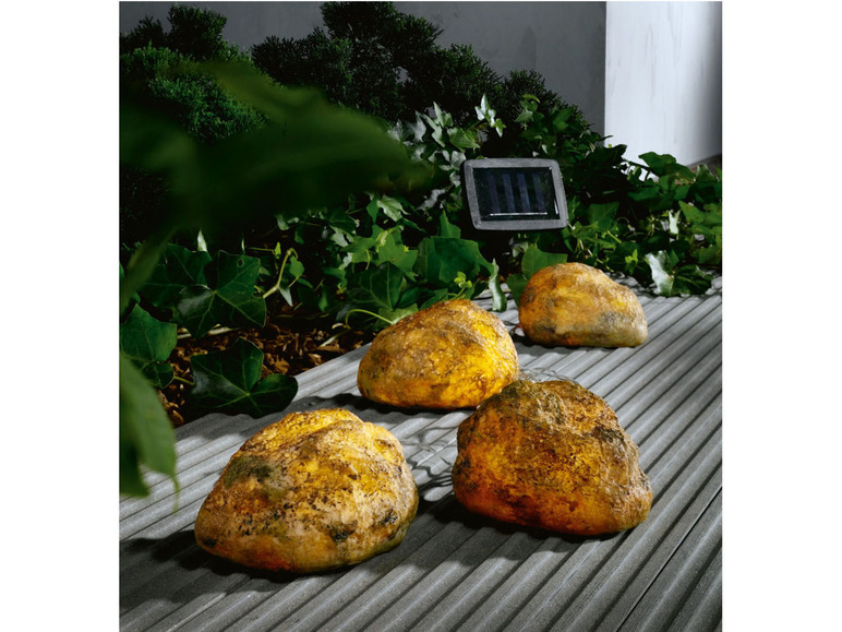 Gehe zu Vollbildansicht: LIVARNO home LED-Solarleuchten, warmweiß - Bild 3
