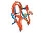 Hot Wheels orange-blaue Rennstrecke mit einer Hand, die das Auto startet