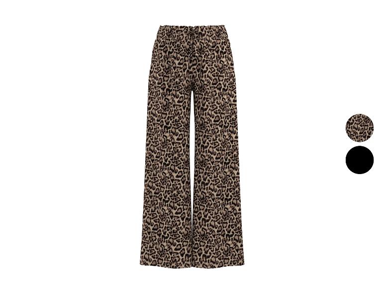 Weite Hose mit Leopardenmuster und Kordelzug in der Taille.