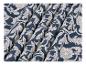 Marineblauer Stoff mit weißem Blumenmuster