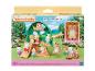 Sylvanian Families Baby Abenteuer Baumhaus mit Tierfiguren und Schaukel.