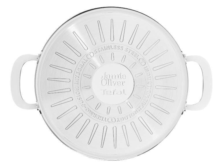 Boden eines Jamie Oliver by Tefal Edelstahlkochtopfs mit Induktionstechnologie.