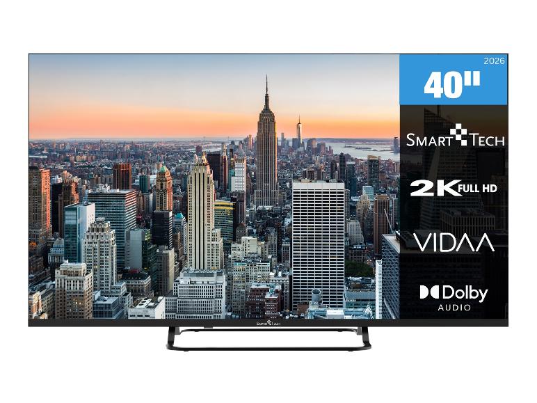 40-Zoll-Fernseher mit 2K Full HD Auflösung und Dolby Audio, vor einer Stadtkulisse.
