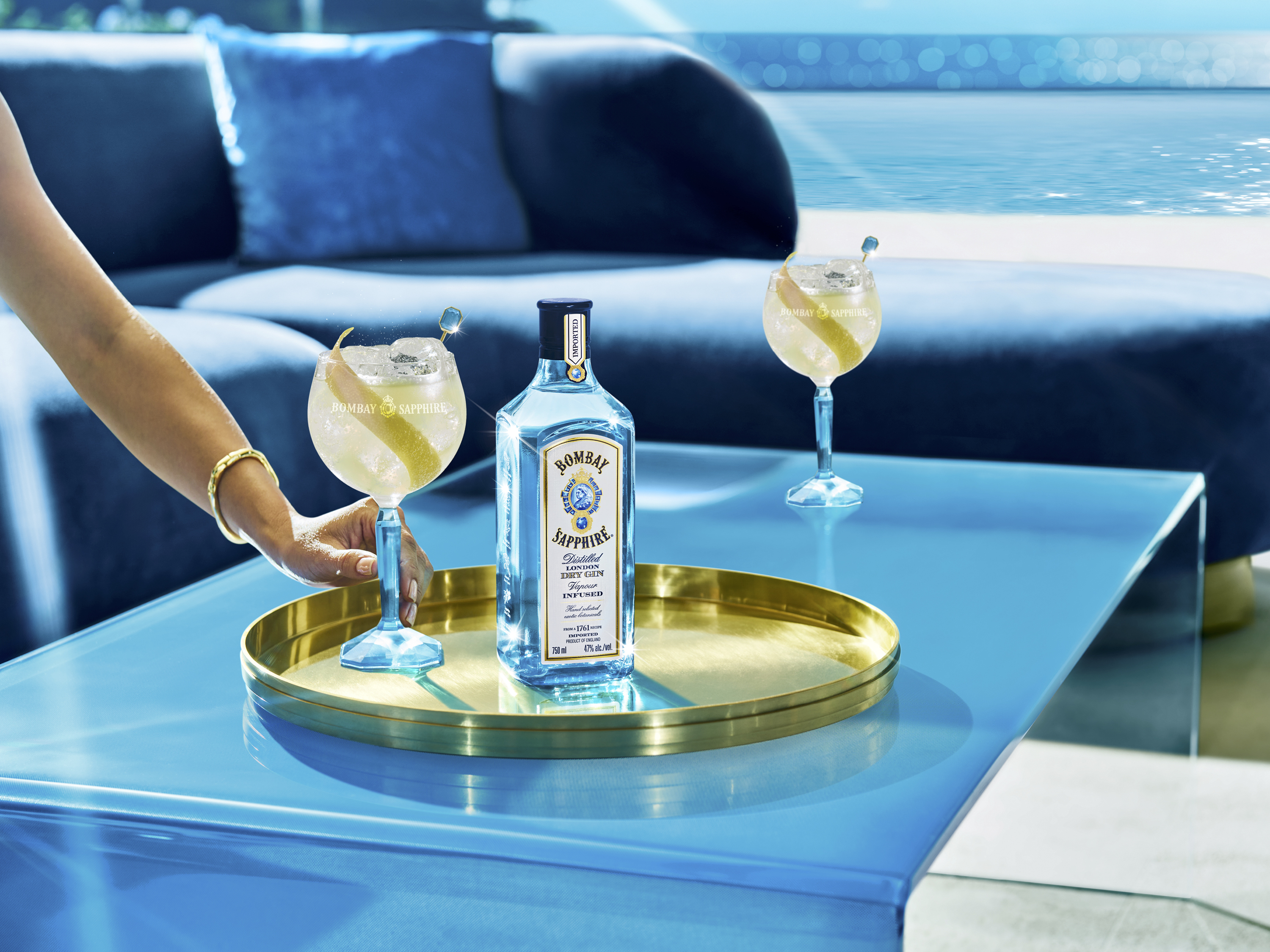 Thumbnail - BOMBAY Sapphire London Dry Gin 40% Vol