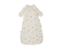 Babyschlafsack mit Ärmeln, bedruckt mit Hasen, Monden und Häusern.
