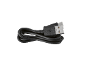 Aufgewickeltes schwarzes USB-Kabel auf weißem Hintergrund.