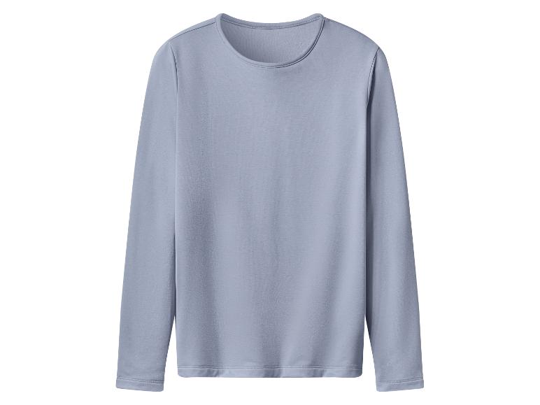 Ein hellblaues Langarm-T-Shirt, flach ausgelegt.