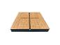 Holzsandkasten mit Deckel, ideal für Kinderspiele im Freien.
