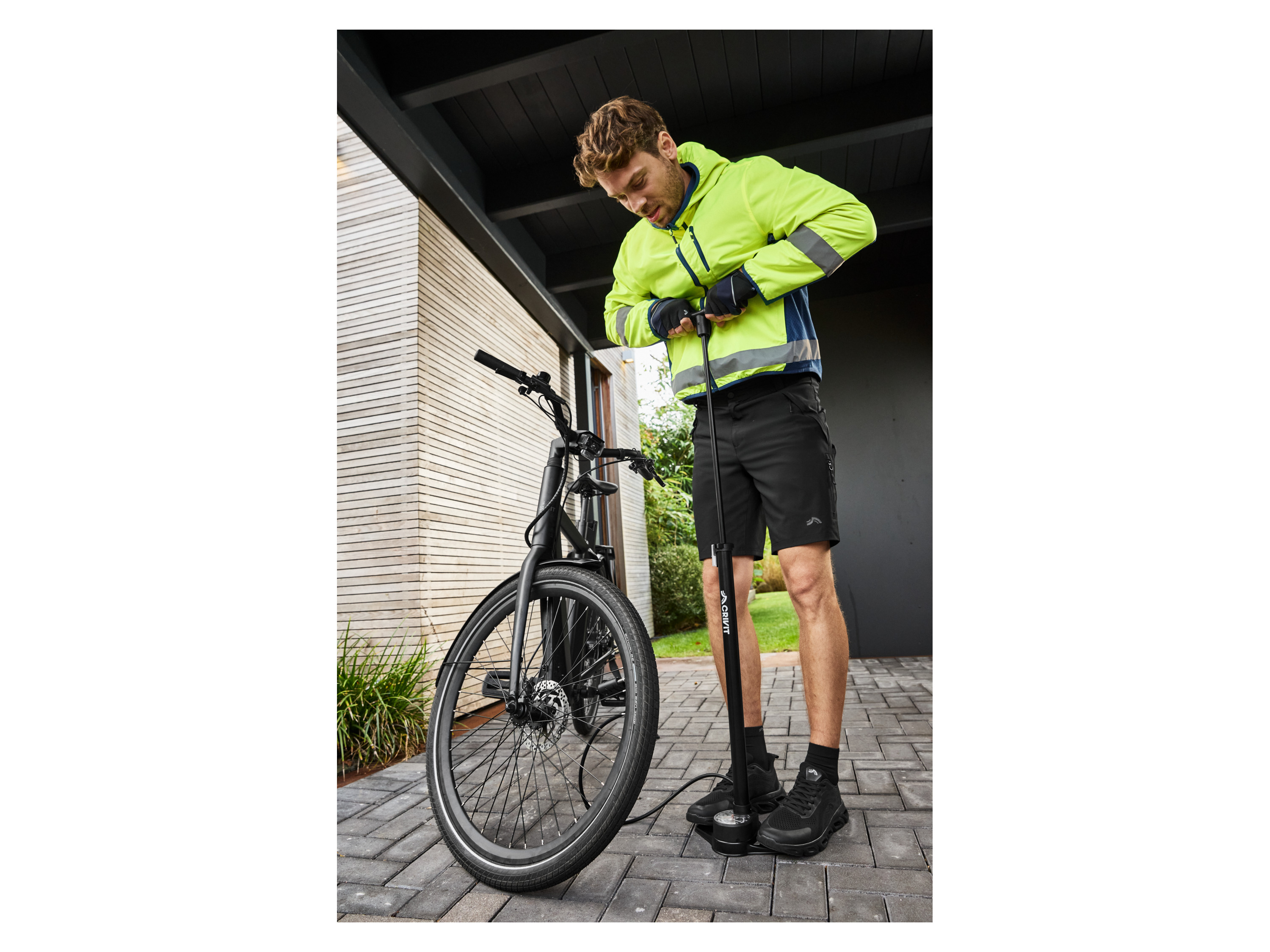 CRIVIT Herren Wendejacke - 12