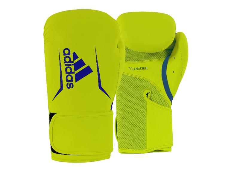 Paar neongelber Boxhandschuhe mit blauen Akzenten und „CLIMACOOL“-Schriftzug.