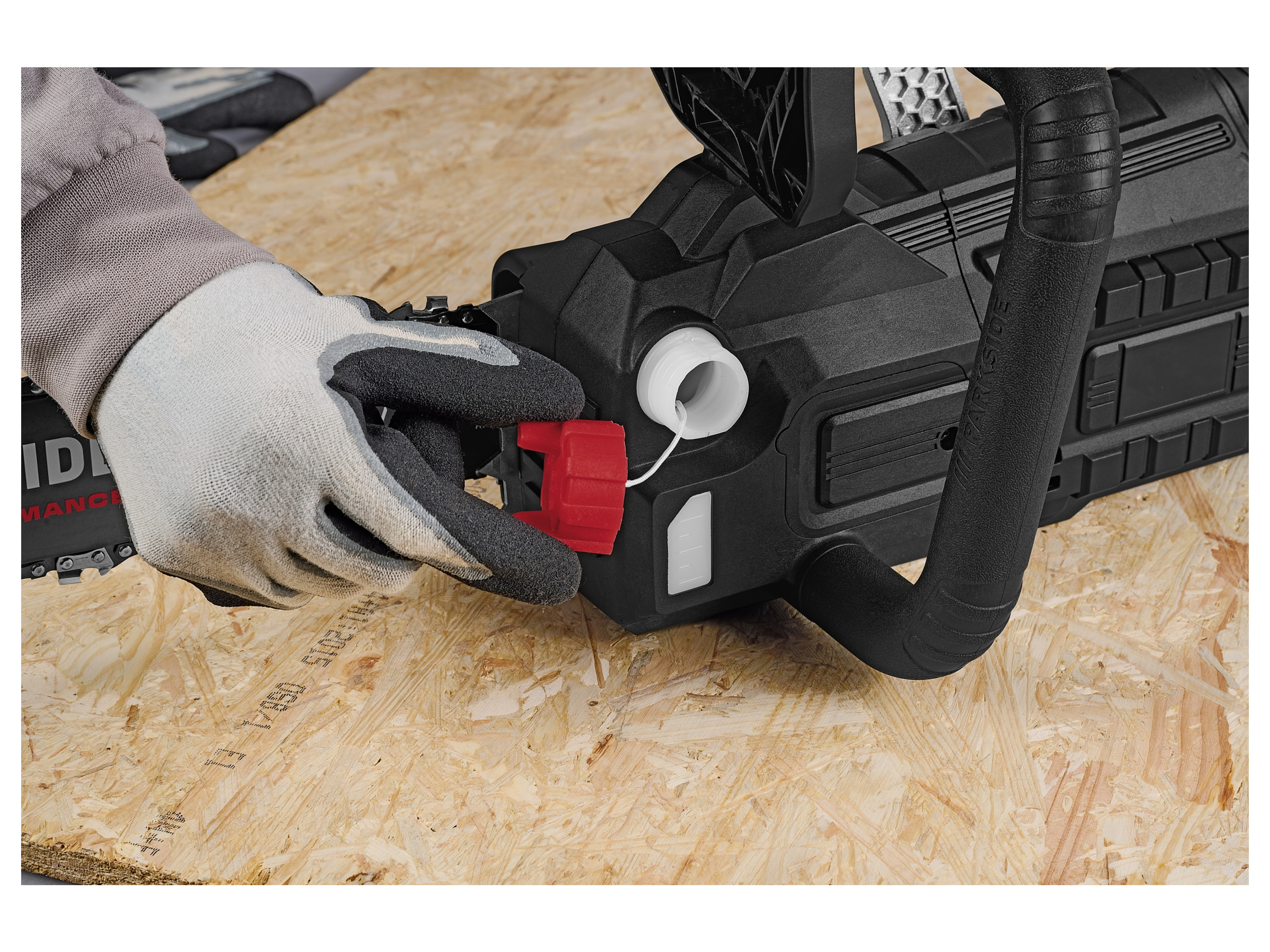 Thumbnail - PARKSIDE PERFORMANCE® Elektro-Kettensäge »PPEKS 2500 A1«, mit Ketten-Schnellspannung