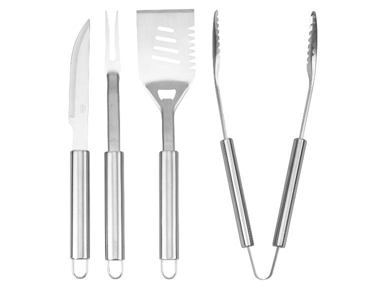 Grillmeister Grillbesteck: Spatel, Messer, Gabel und Zange.