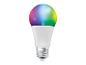 Smarte LED-Glühbirne mit Farbwechsel, weiß und silberfarben.