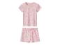 Rosa Kinderpyjama mit Kurzarm-Oberteil und Shorts, mit Blumen- und Herzmuster.