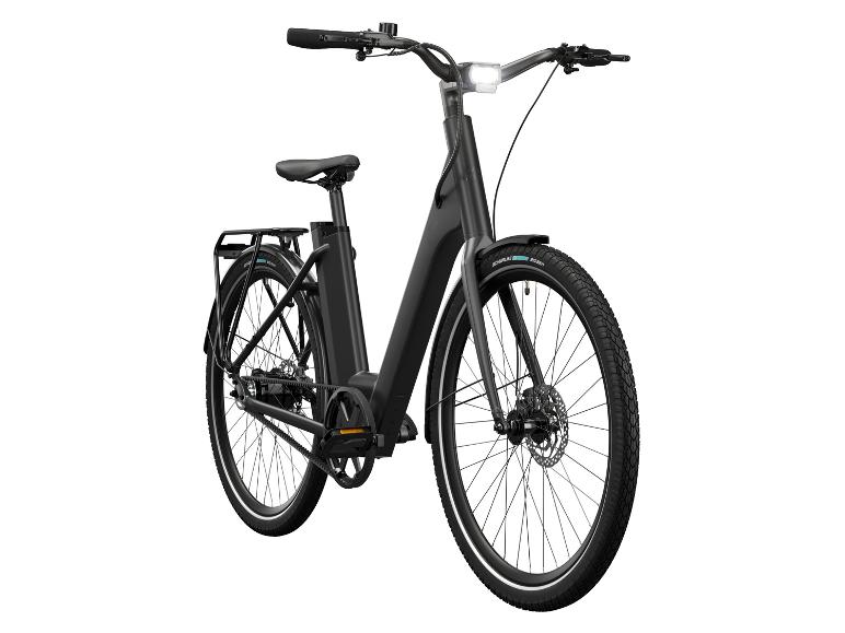 Ein schwarzes E-Bike mit Schwalbe-Reifen.