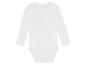 Weißer Babybody mit langen Ärmeln.