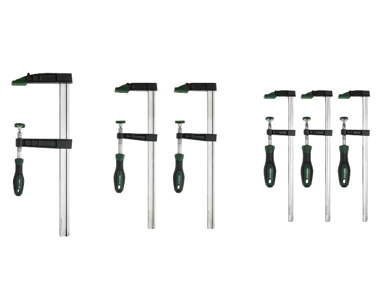 Set aus 6 Schraubzwingen in verschiedenen Größen mit grünen und schwarzen Griffen.