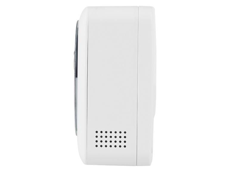 Weißes elektronisches Gerät mit Lüftungsgitter, von der Seite gesehen.