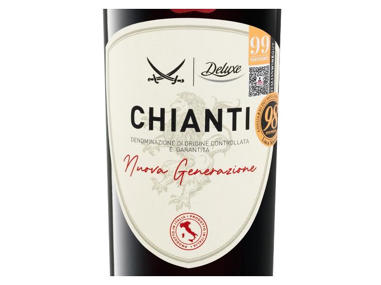 Chianti Deluxe Weinflasche mit weißem Etikett und roten sowie goldenen Details.