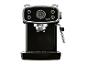 Schwarze Kaffeemaschine mit Manometer und Dampfdüse.