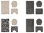 Vier Badmattensets: zwei beige, zwei grau, eines mit Leopardenmuster und eines einfarbig beige.