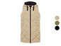 Beige wattierte Weste mit Kapuze.
