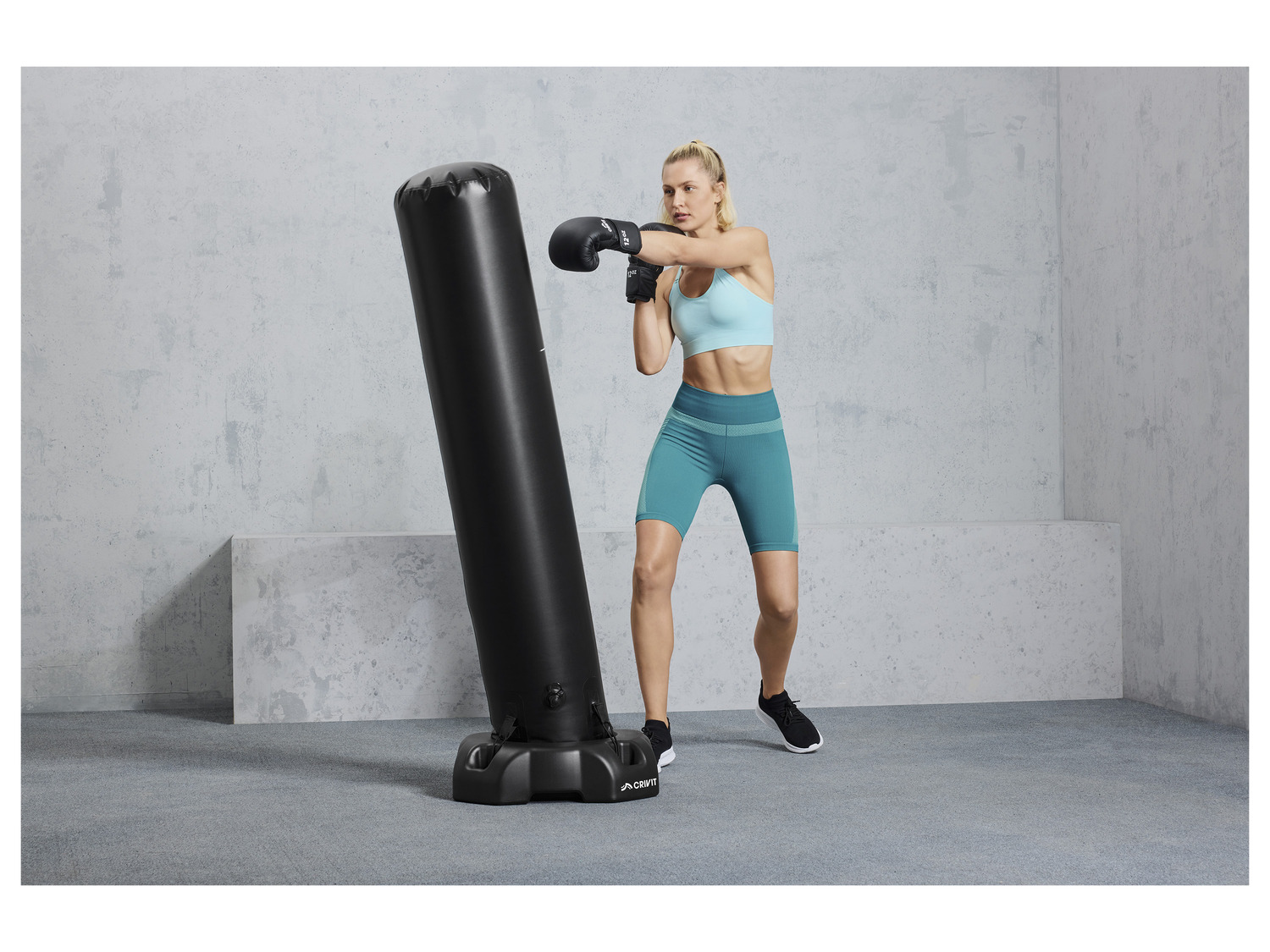 CRIVIT Aufblasbarer Standboxsack, mit Sockel | LIDL | Boxsäcke & Punchingbälle