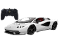 Weißes ferngesteuertes Spielzeugauto mit Fernbedienung