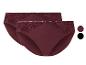 Zwei Paar dunkelrote Unterhosen mit Spitze.