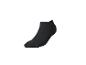 Ein schwarzer kurzer Socken auf weißem Hintergrund.