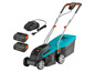 Gardena PowerMax 300 Akku-Rasenmäher mit zwei 2,5 Ah Akkus und Ladegerät.