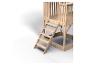 Spielturm aus Holz mit Treppe und erhöhter Plattform
