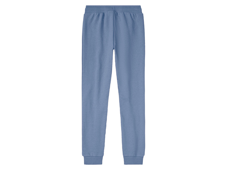 Blaue Jogginghose mit Gummizug.