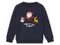 Ein dunkelblauer Pullover mit Weihnachtsmotiv, mit einem Pixel-Weihnachtsmann, Rentier und Schneemann.