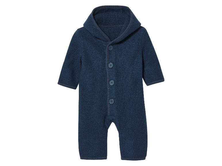 Dunkelblauer Baby-Overall mit Kapuze und Knöpfen.