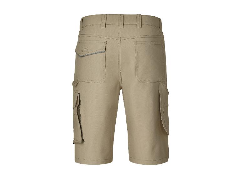Beige Cargo-Shorts, Rückansicht.