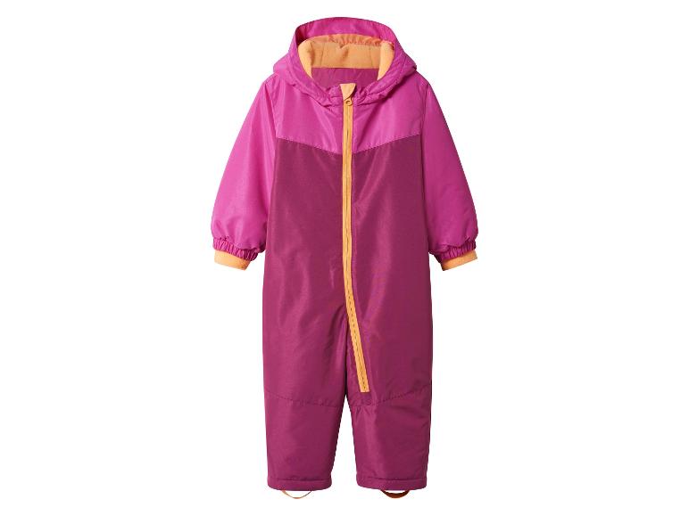 Kinder-Winteroverall in Fuchsia und Lila mit orangefarbenem Reißverschluss.
